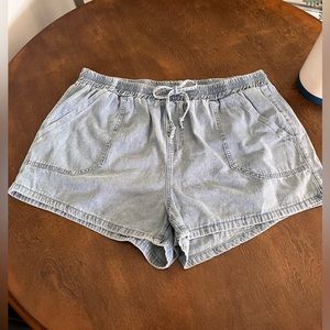 SHEIN tie waist denim shorts